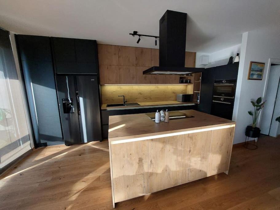 Luxury Apartment Ljubljana Eksteriør bilde